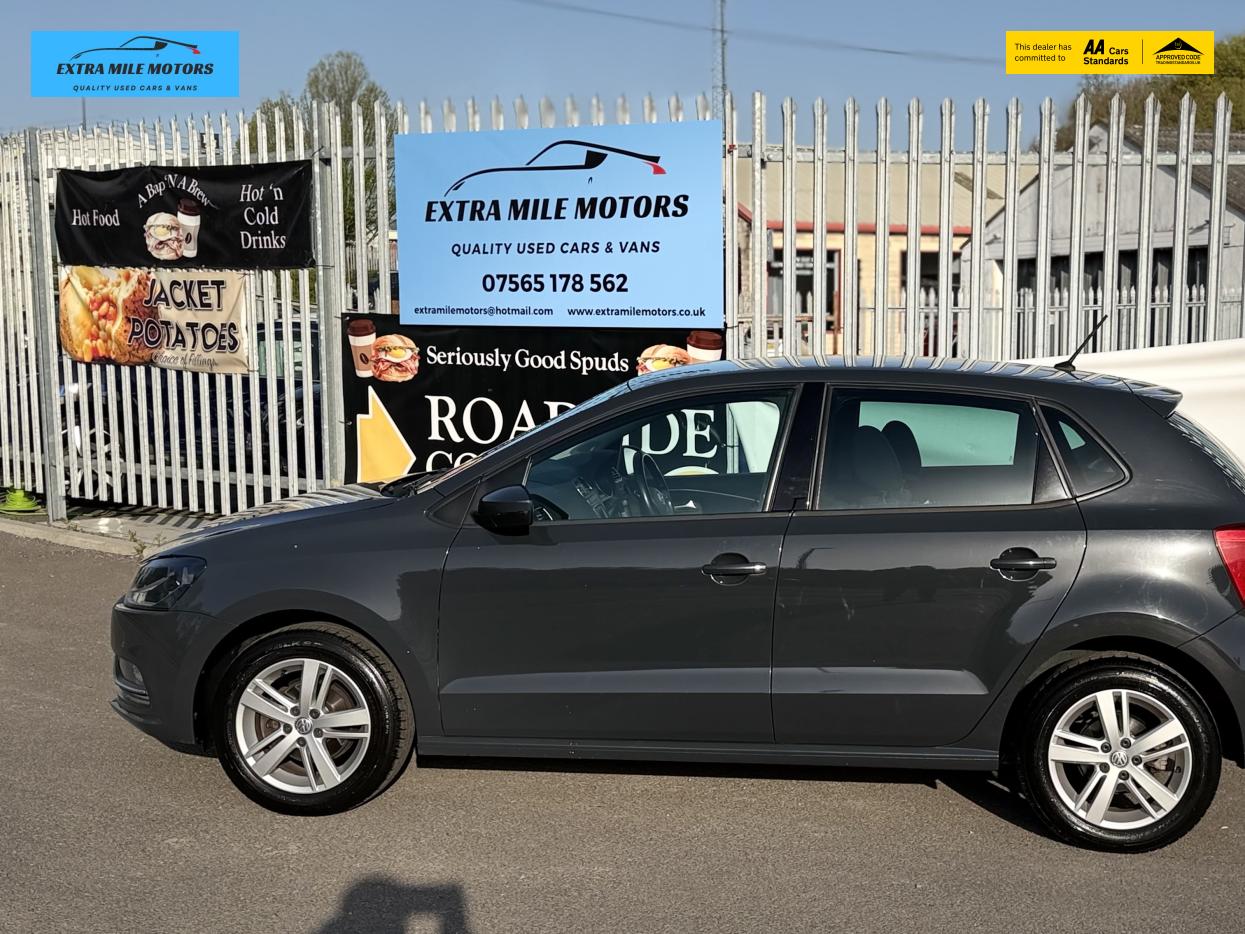 Used Volkswagen Polo 2017 for sale - 78162527: Photo 2