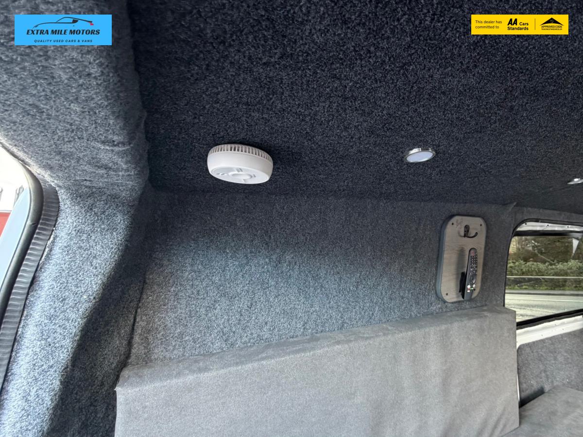 Used Mercedes-Benz Vito 2018 for sale - 77235620: Photo 16