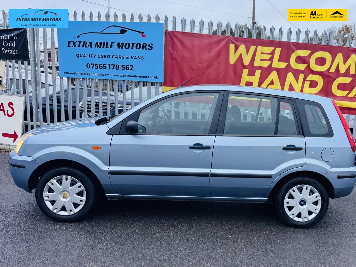 Used Ford Fusion 2005 for sale - 76722772: Photo 6