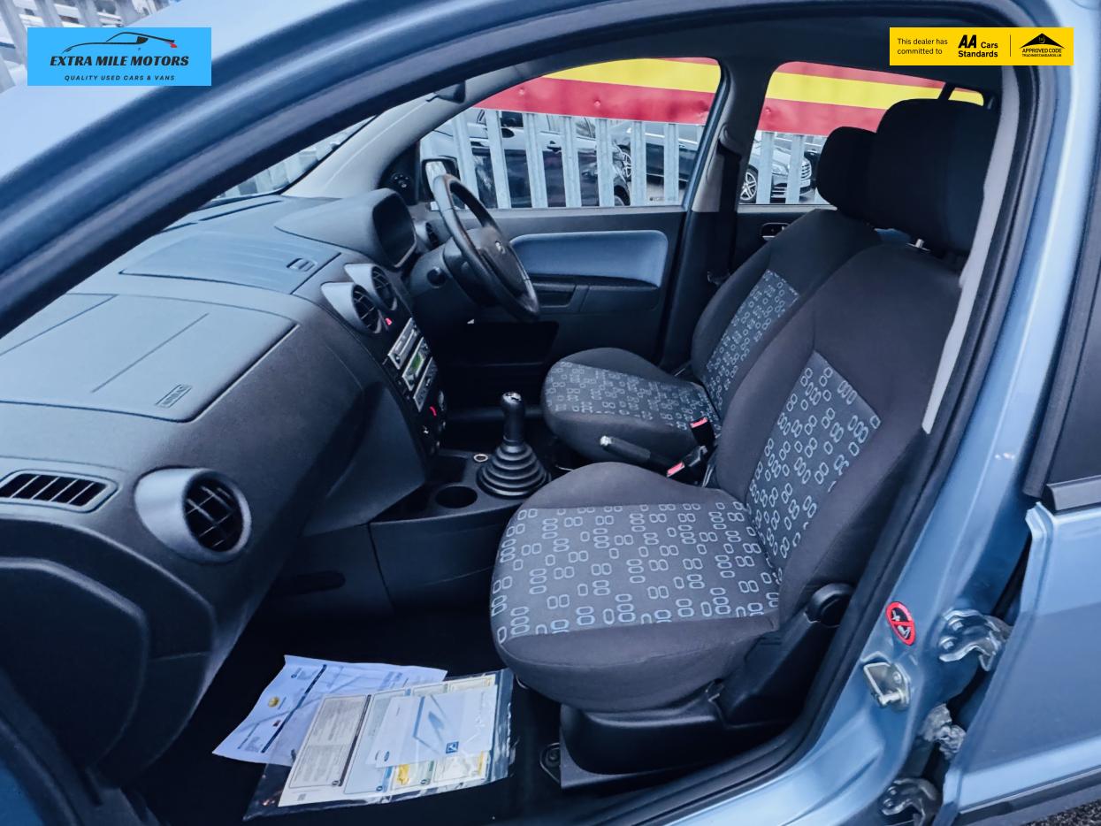 Used Ford Fusion 2005 for sale - 76722772: Photo 7