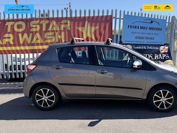 Used Toyota Yaris 2019 for sale - 78424373: Photo