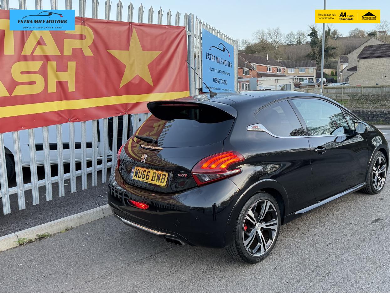 Used Peugeot 208 2016 for sale - 77721798: Photo 1