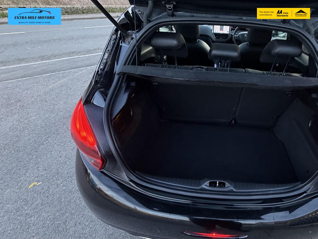 Used Peugeot 208 2016 for sale - 77721798: Photo 26