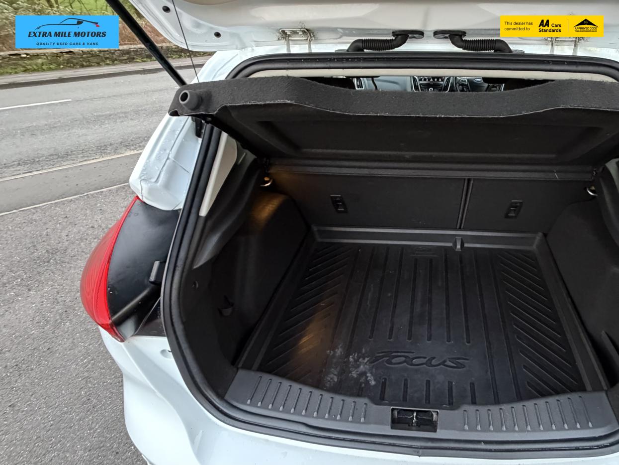 Used Ford Focus 2017 for sale - 77483811: Photo 11