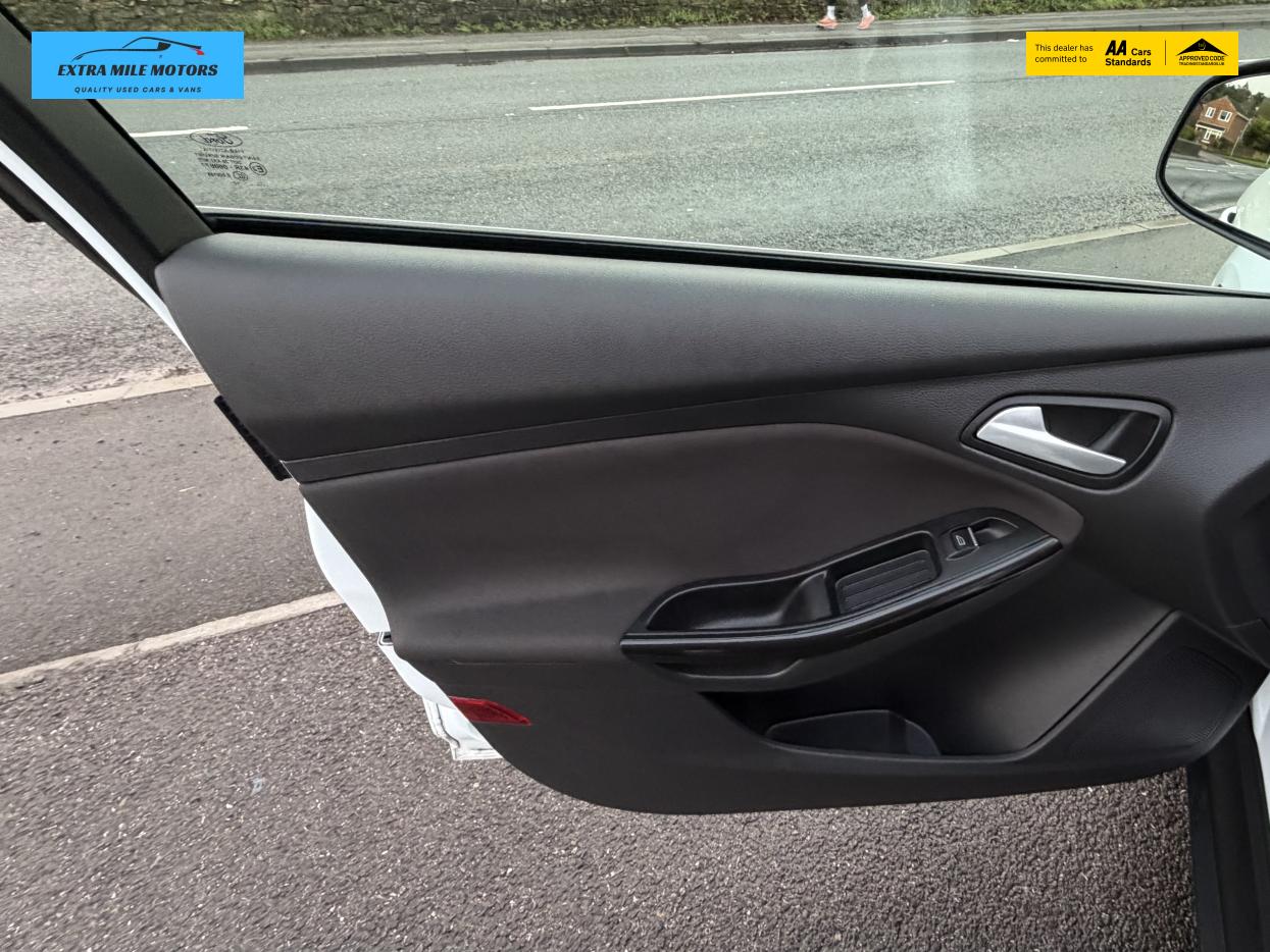 Used Ford Focus 2017 for sale - 77483811: Photo 13