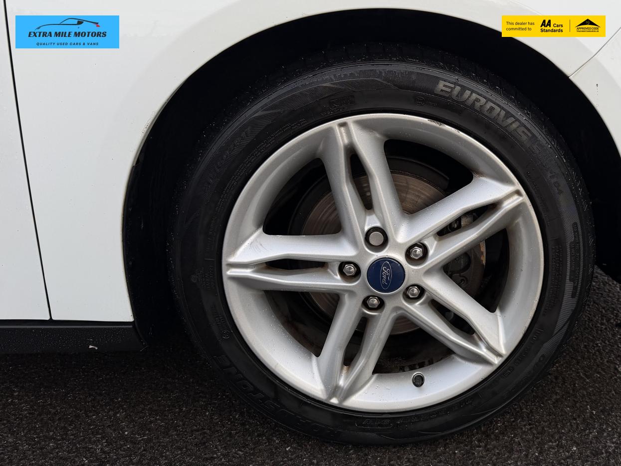 Used Ford Focus 2017 for sale - 77483811: Photo 5