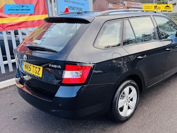 Used Skoda Fabia 2015 for sale - 76750328: Photo