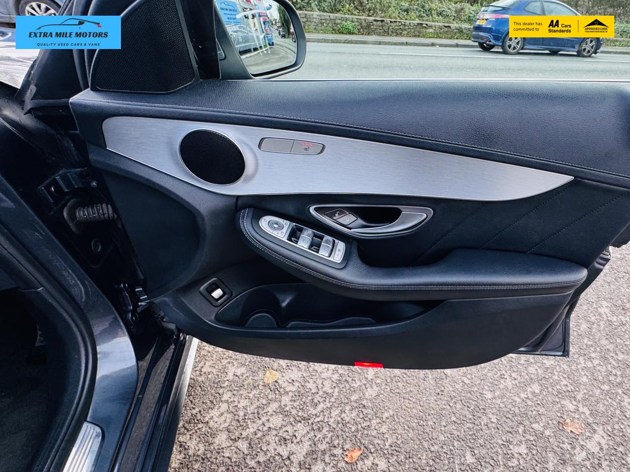 Used Mercedes-Benz C Class 2015 for sale - 76568427: Photo 12