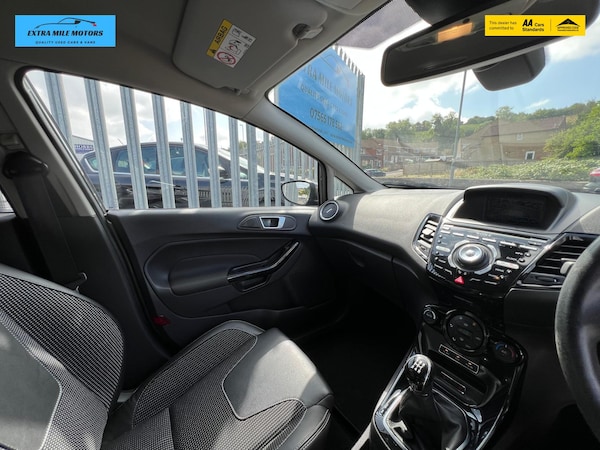 Used Ford Fiesta 2016 for sale - 75372047: Photo 16