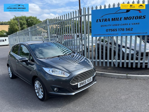 Used Ford Fiesta 2016 for sale - 75372047: Photo 1