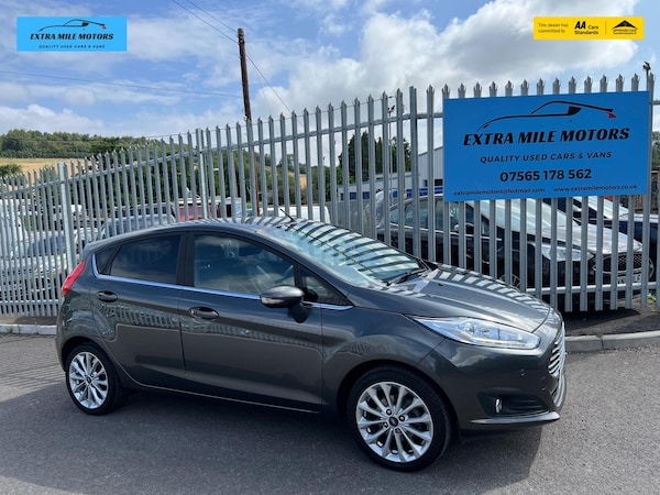 Used Ford Fiesta 2016 for sale - 75372047: Photo 2