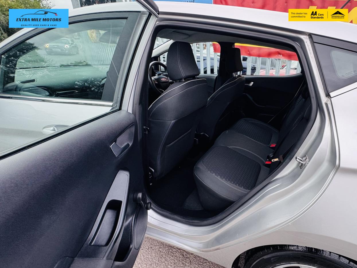 Used Ford Fiesta 2017 for sale - 76517867: Photo 10