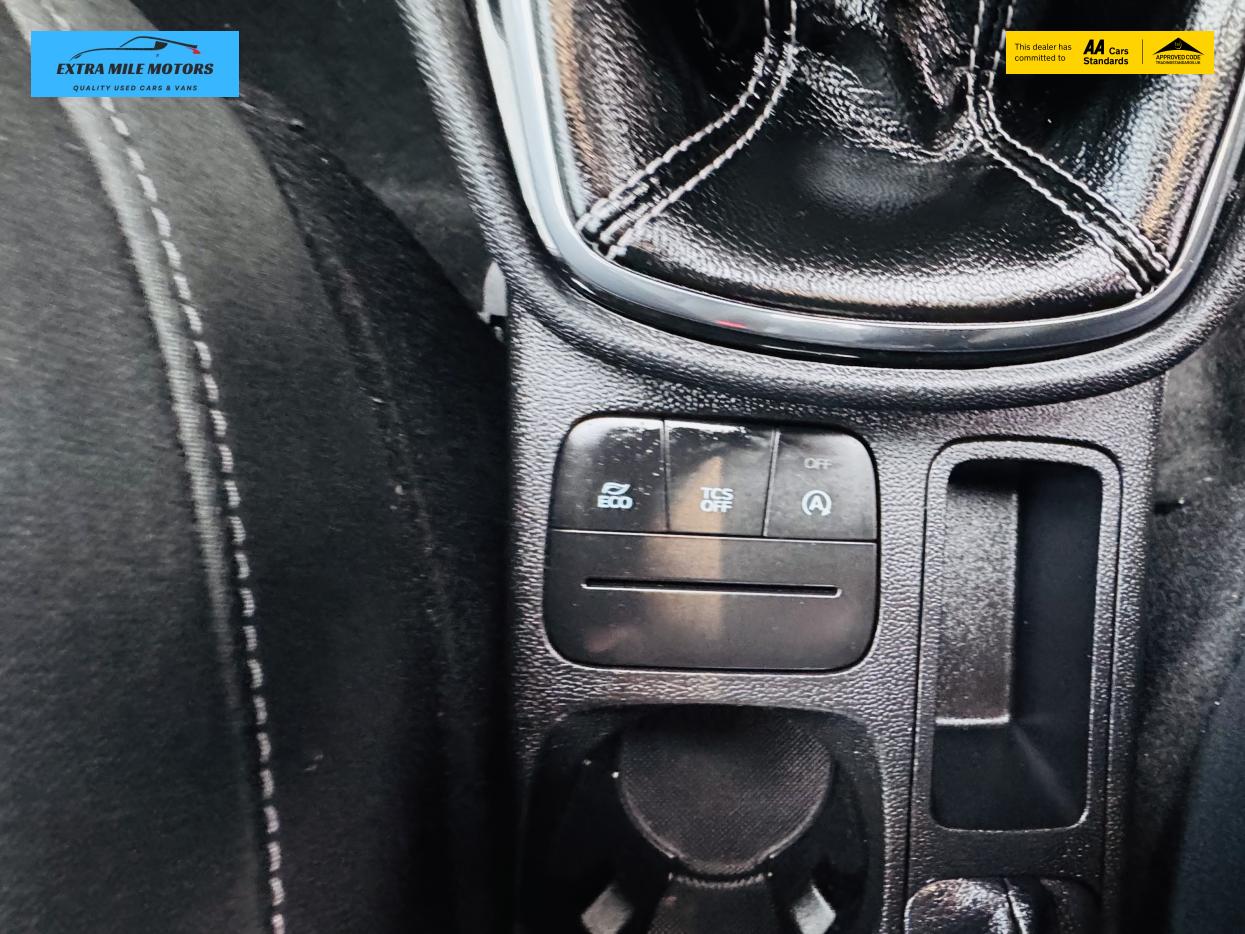 Used Ford Fiesta 2017 for sale - 76517867: Photo 17