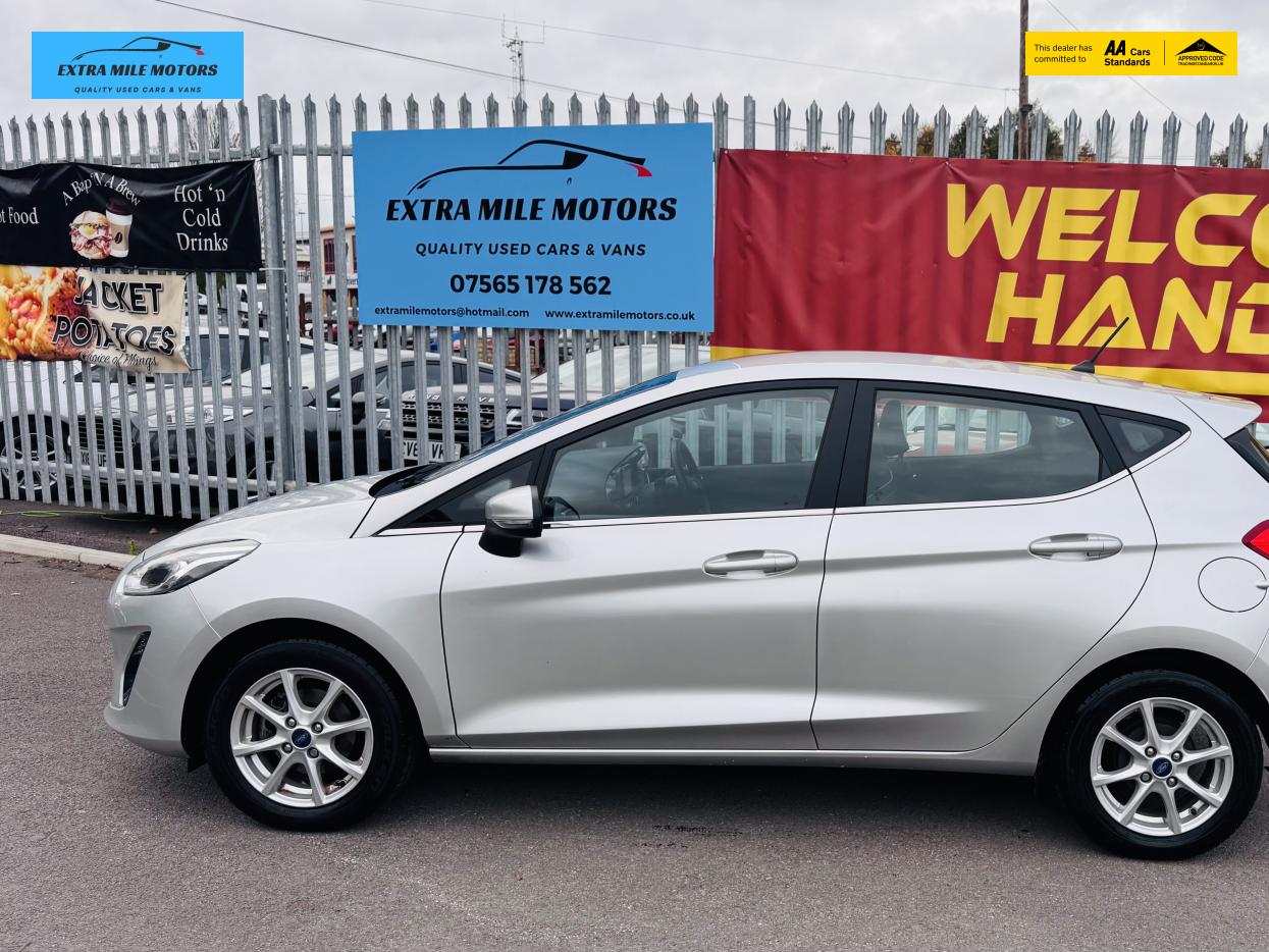 Used Ford Fiesta 2017 for sale - 76517867: Photo 6