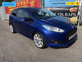 Used Ford Fiesta 2015 for sale - 79235084: Photo