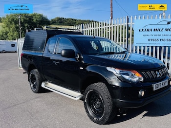 Used Mitsubishi L200 2017 for sale - 75117991: Photo