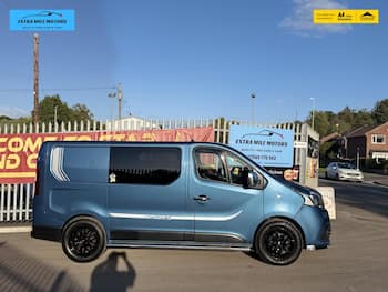 Used Renault Trafic 2017 for sale - 79882872: Photo