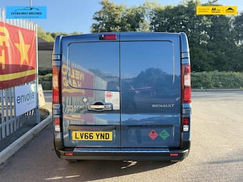 Used Renault Trafic 2017 for sale - 79882872: Photo