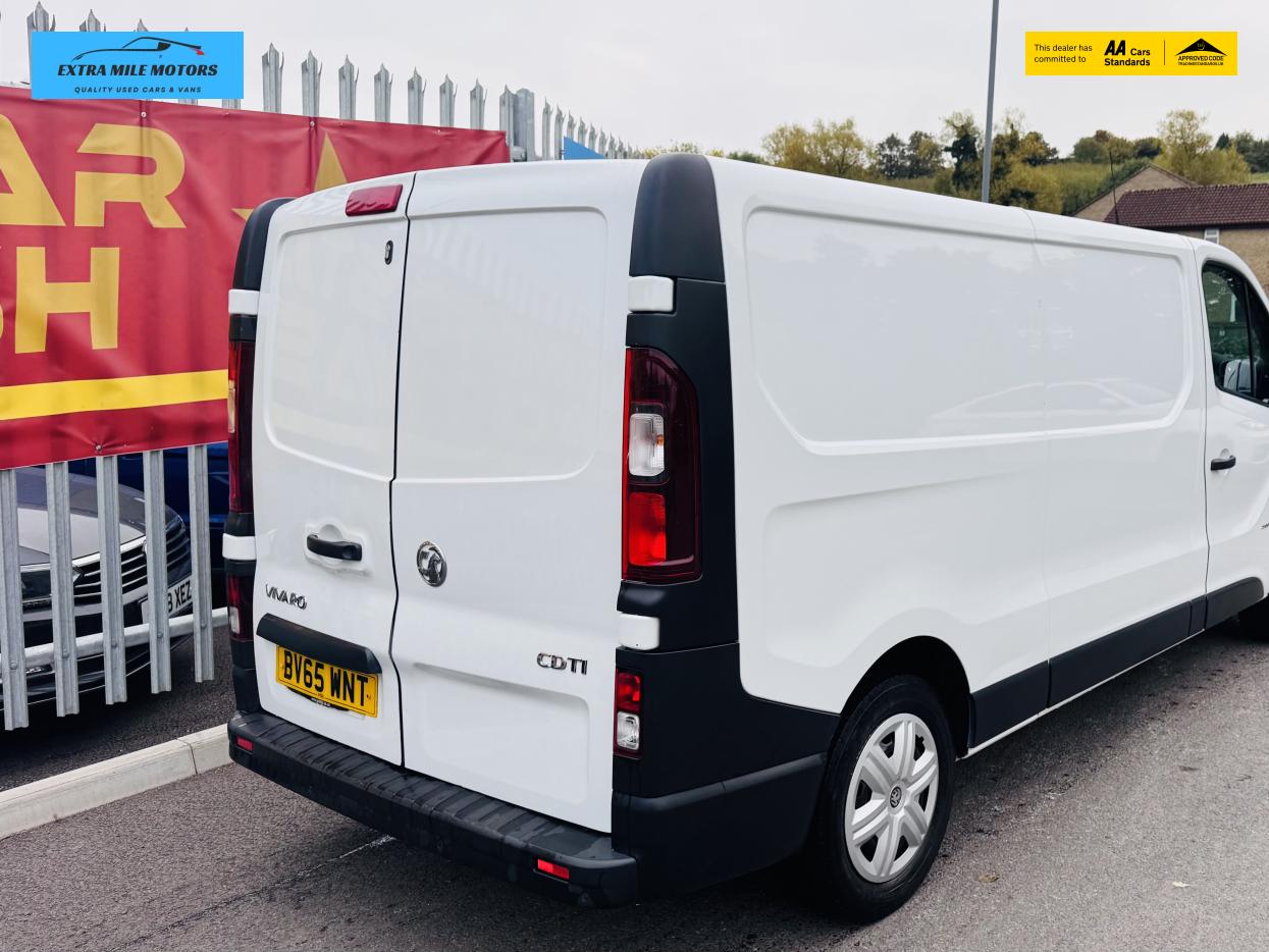 Used Vauxhall Vivaro 2015 for sale - 76226139: Photo 3