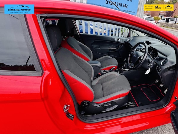 Used Ford Fiesta 2015 for sale - 76196978: Photo 21
