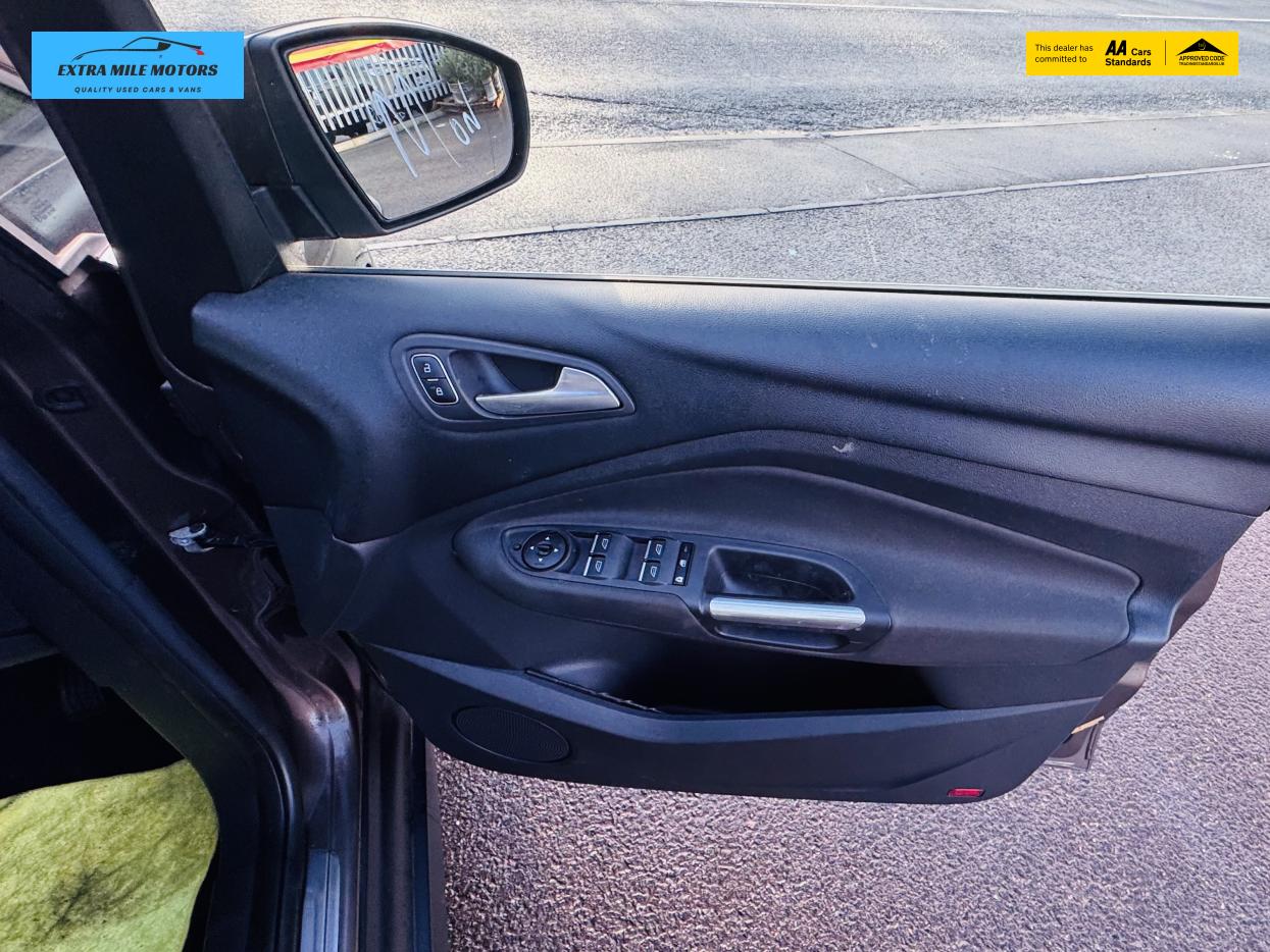 Used Ford C-Max 2015 for sale - 77031255: Photo 15