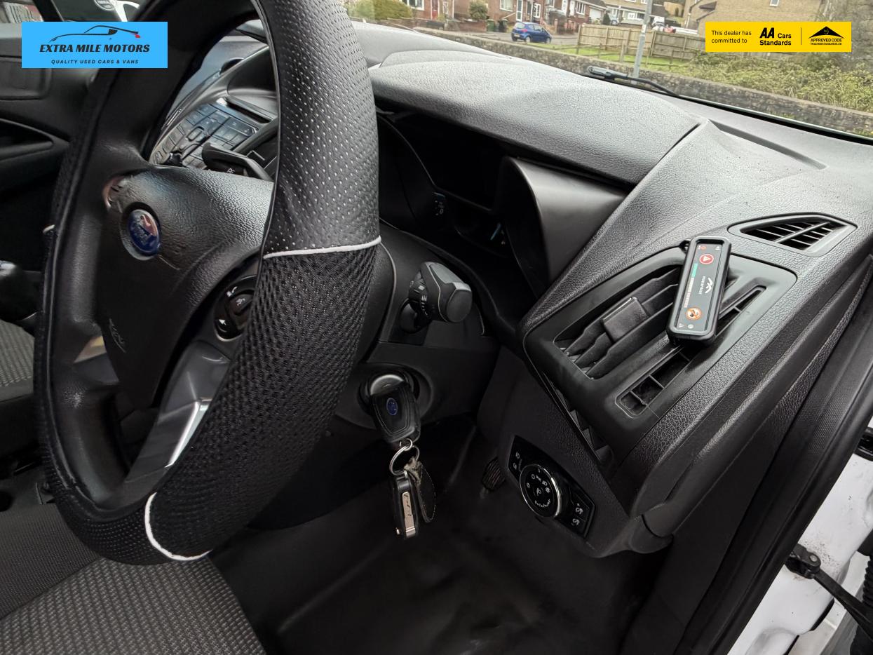 Used Ford Transit Connect 2015 for sale - 78061620: Photo 11