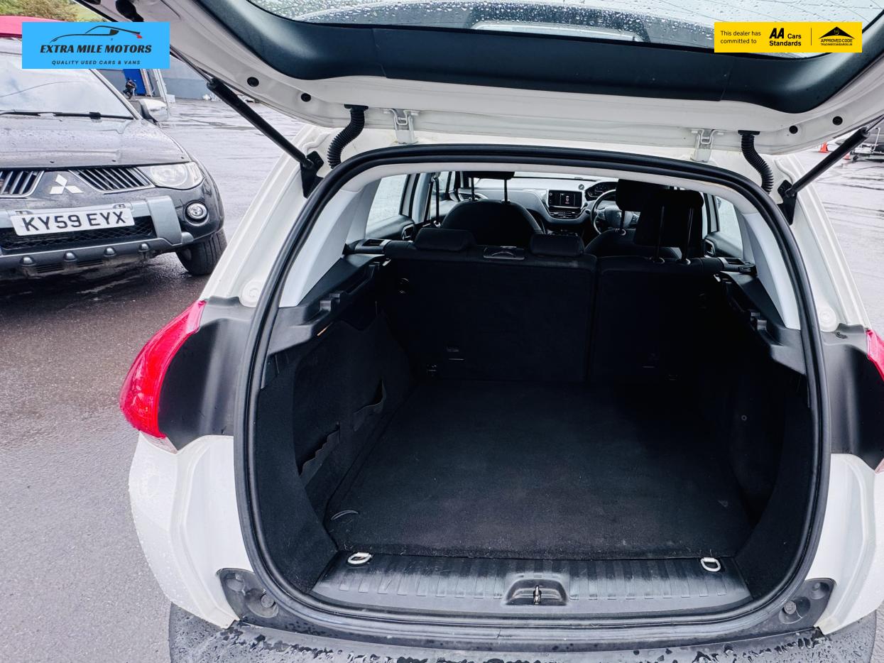 Used Peugeot 2008 2015 for sale - 76387566: Photo 6