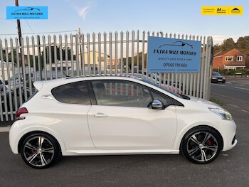 Used Peugeot 208 2016 for sale - 75370030: Photo