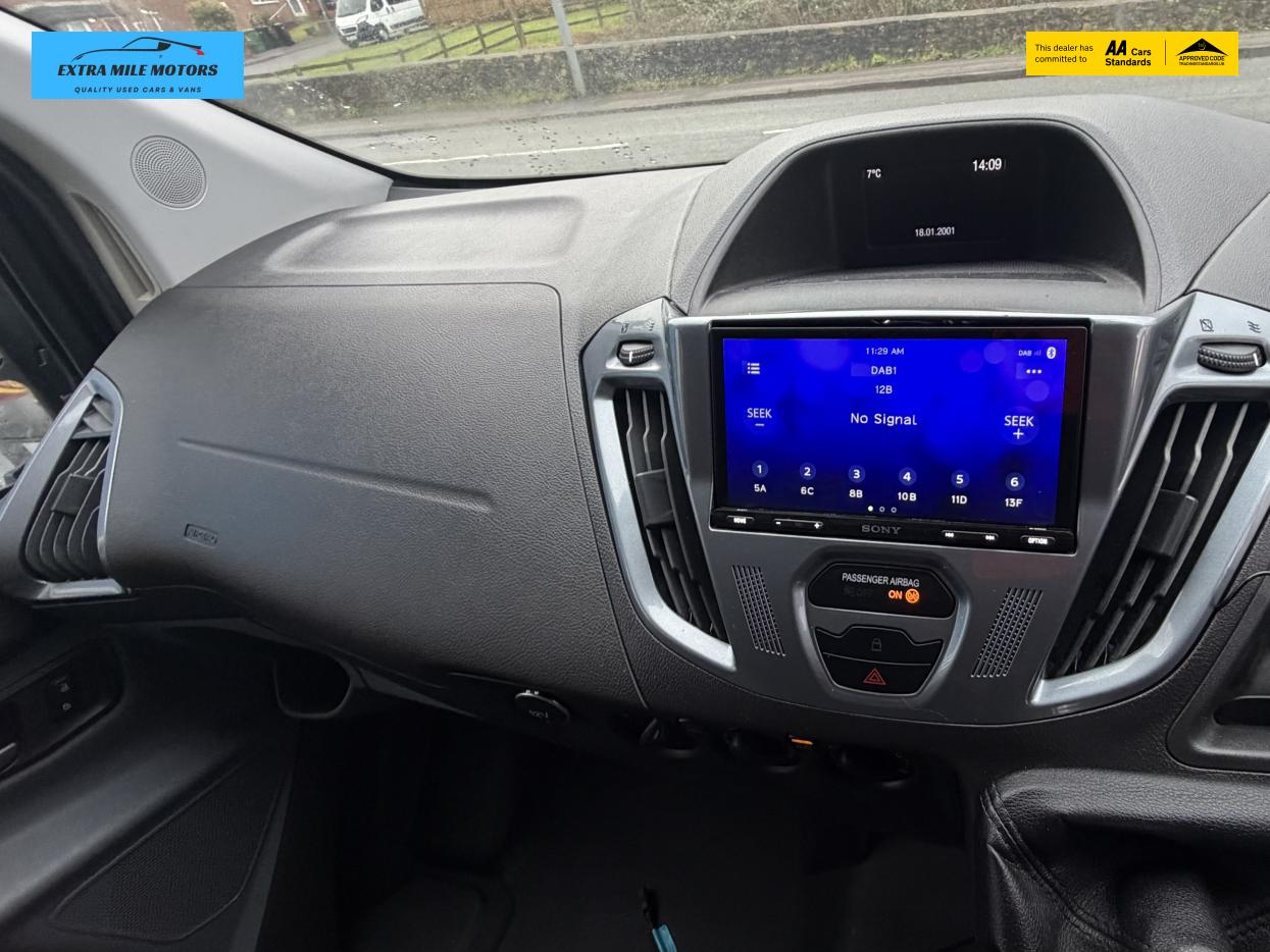 Used Ford Transit Custom 2017 for sale - 77319156: Photo 19