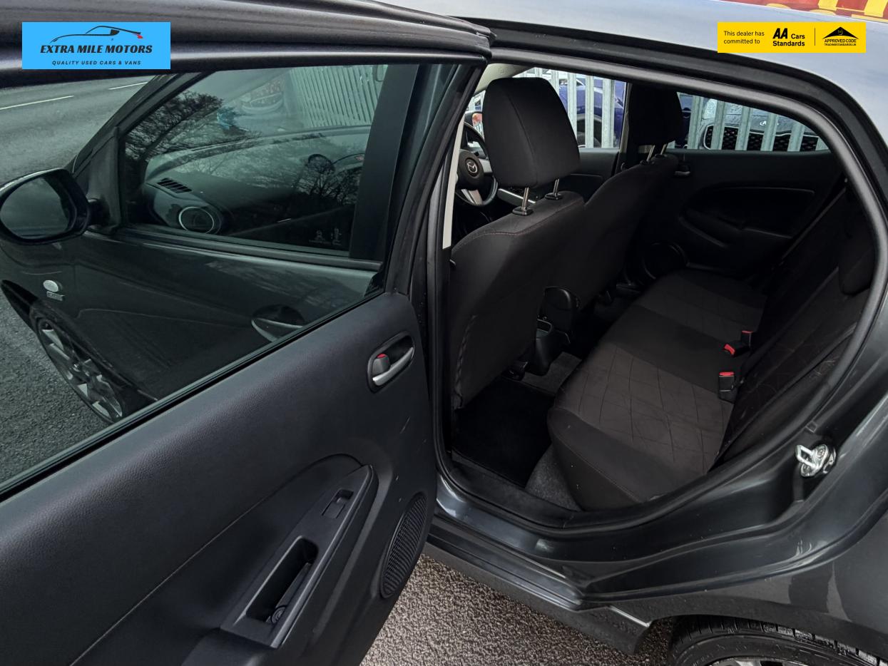 Used Mazda Mazda2 2013 for sale - 77248161: Photo 11