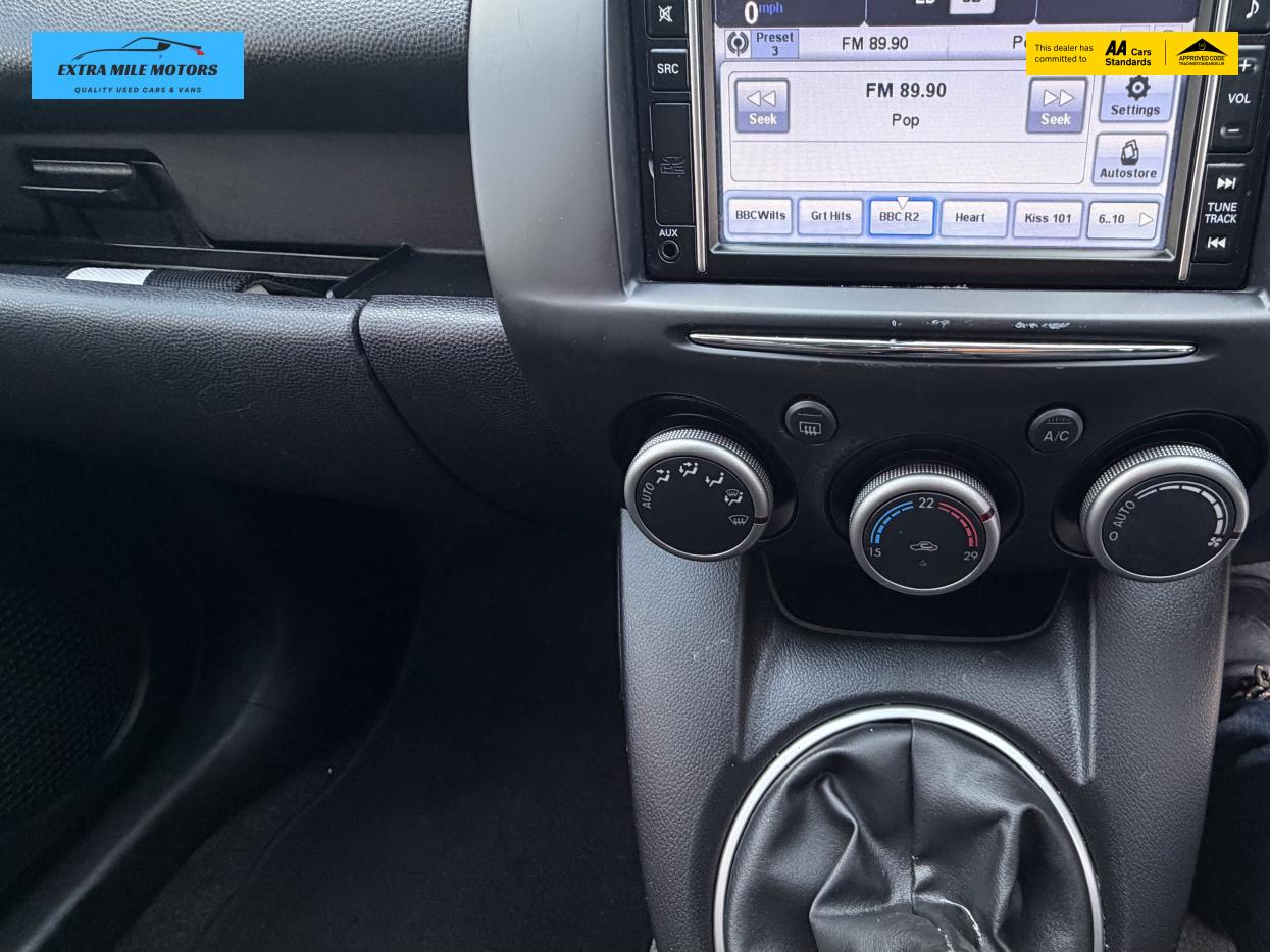 Used Mazda Mazda2 2013 for sale - 77248161: Photo 12