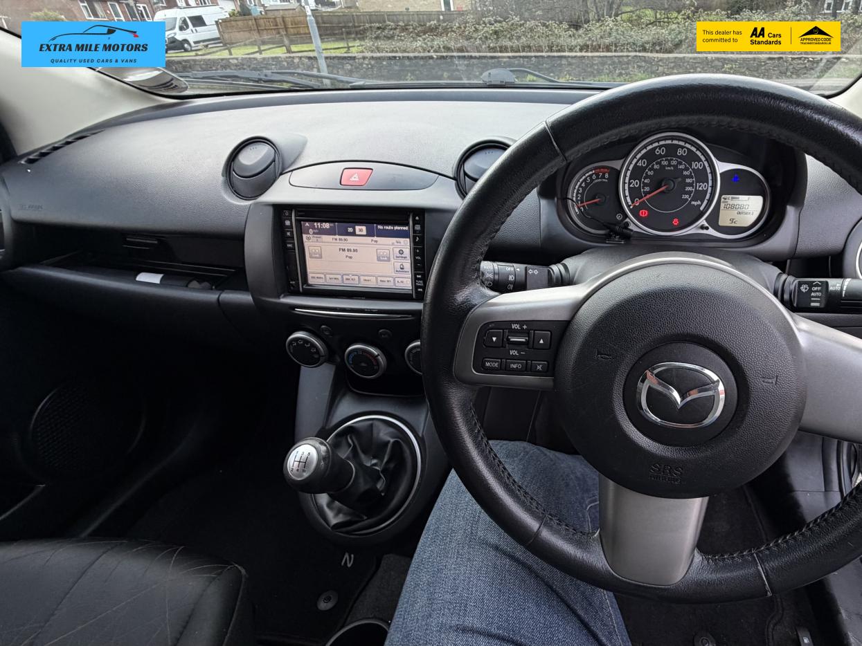 Used Mazda Mazda2 2013 for sale - 77248161: Photo 14