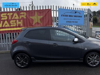 Used Mazda Mazda2 2013 for sale - 77248161: Photo