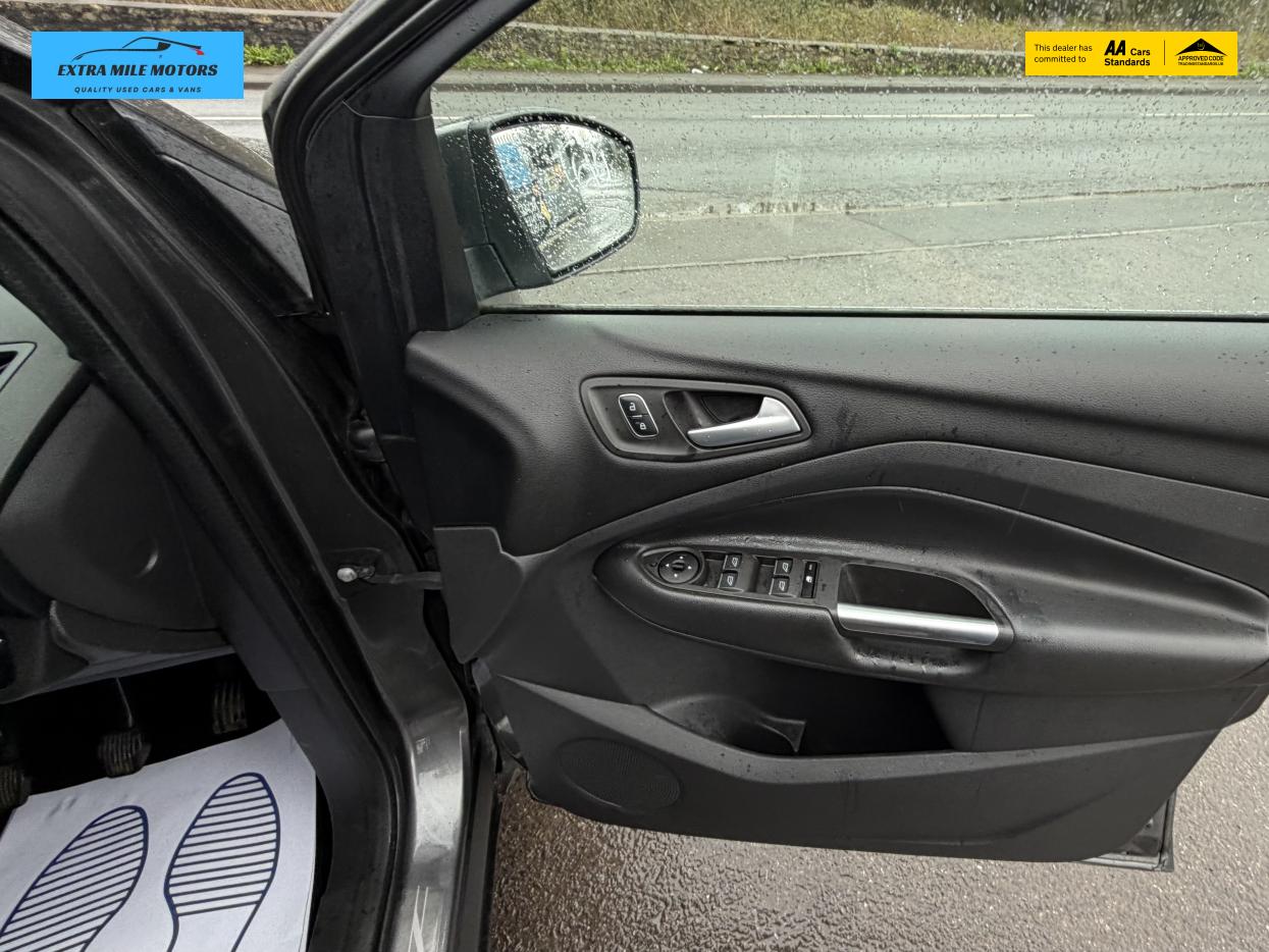 Used Ford Kuga 2017 for sale - 77877851: Photo 11