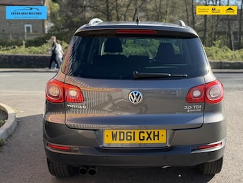 Used Volkswagen Tiguan 2011 for sale - 78081706: Photo