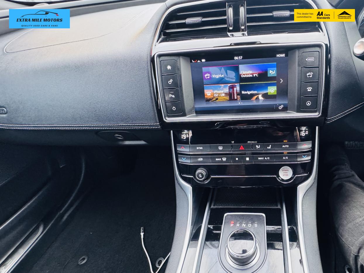 Used Jaguar XE 2017 for sale - 76918749: Photo 13