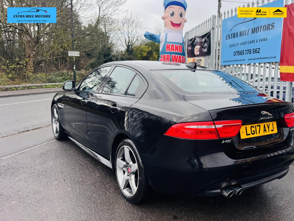 Used Jaguar XE 2017 for sale - 76918749: Photo 3