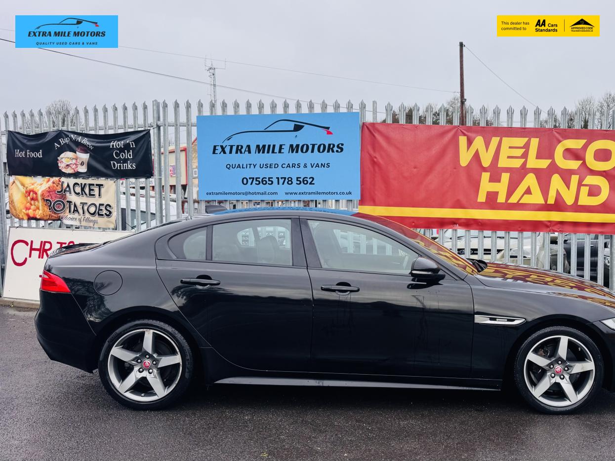Used Jaguar XE 2017 for sale - 76918749: Photo 6