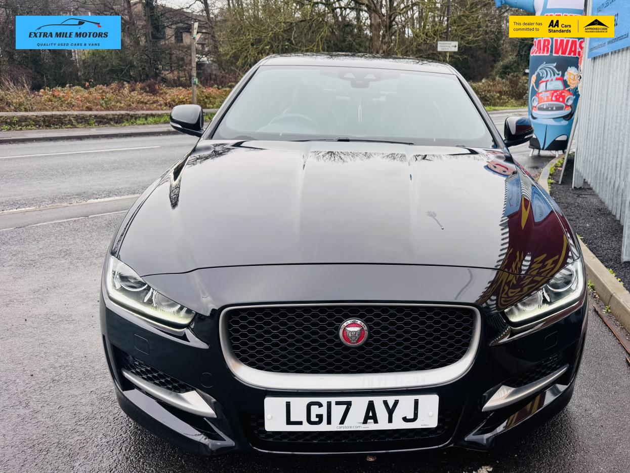 Used Jaguar XE 2017 for sale - 76918749: Photo 8