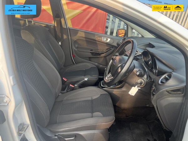 Used Ford Fiesta 2015 for sale - 75656364: Photo 25