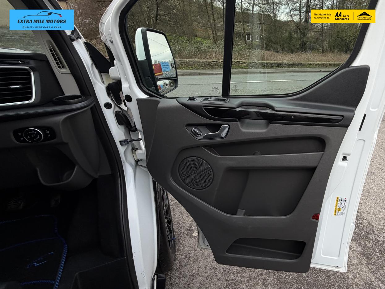 Used Ford Transit Custom 2018 for sale - 77610712: Photo 29