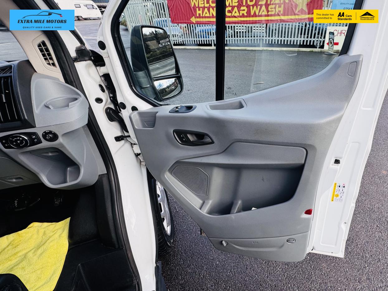 Used Ford Transit 2018 for sale - 76941236: Photo 11