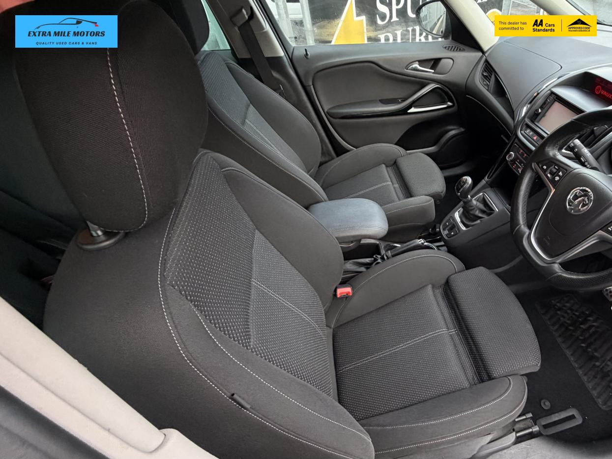 Used Vauxhall Zafira 2015 for sale - 77897941: Photo 5