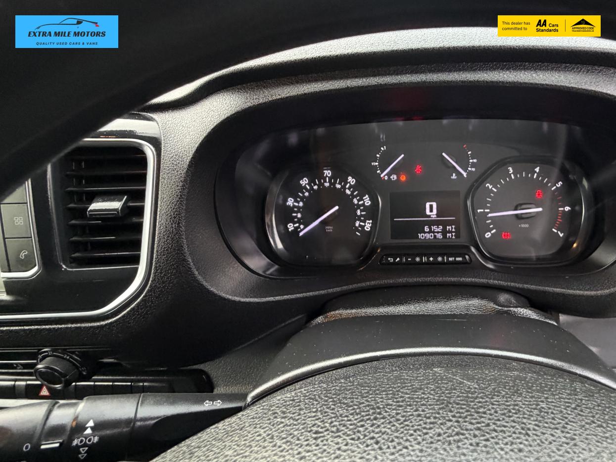 Used Vauxhall Vivaro 2020 for sale - 77982915: Photo 12