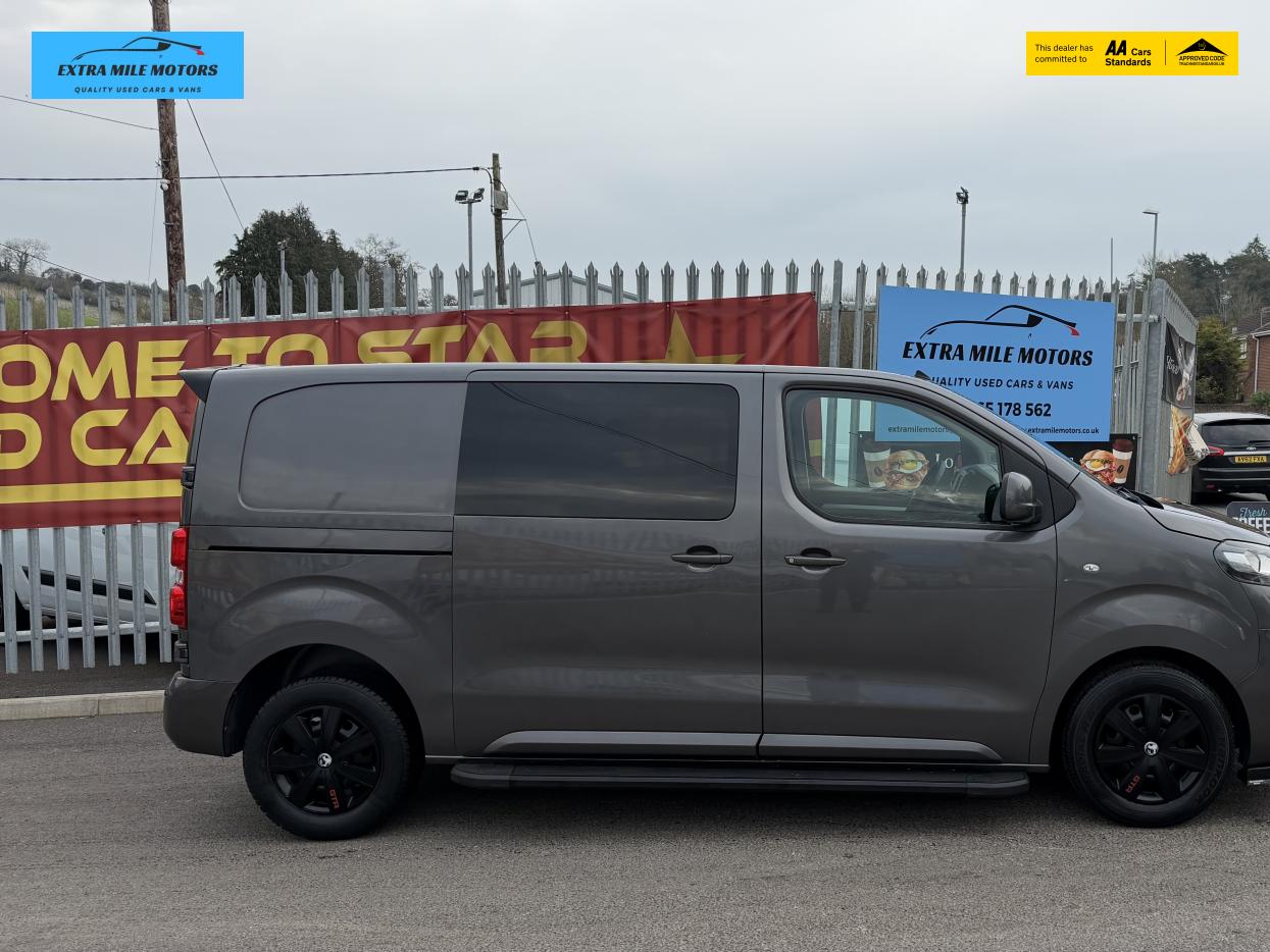Used Vauxhall Vivaro 2020 for sale - 77982915: Photo 2