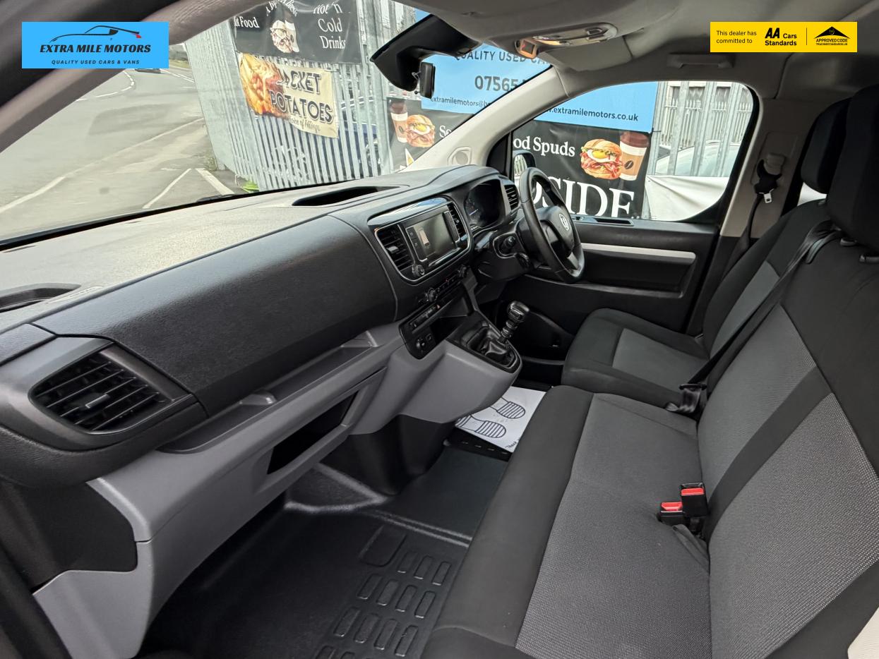 Used Vauxhall Vivaro 2020 for sale - 77982915: Photo 9