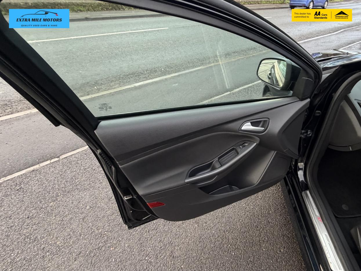 Used Ford Focus 2018 for sale - 77391879: Photo 8