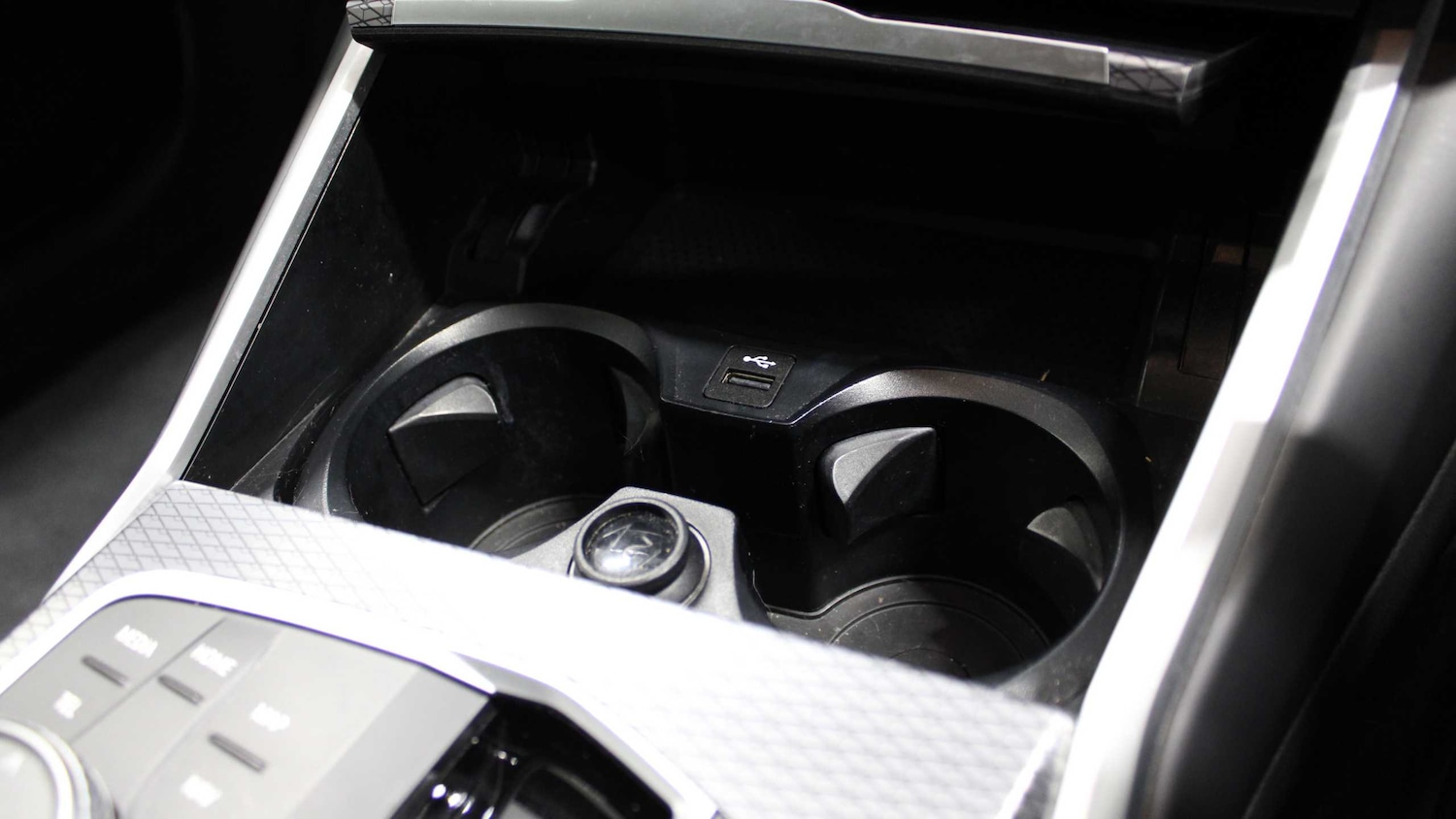 Used BMW 3 Series 2024 for sale - 76401388: Photo 29