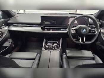 Used BMW i5 2025 for sale - 77589096: Photo