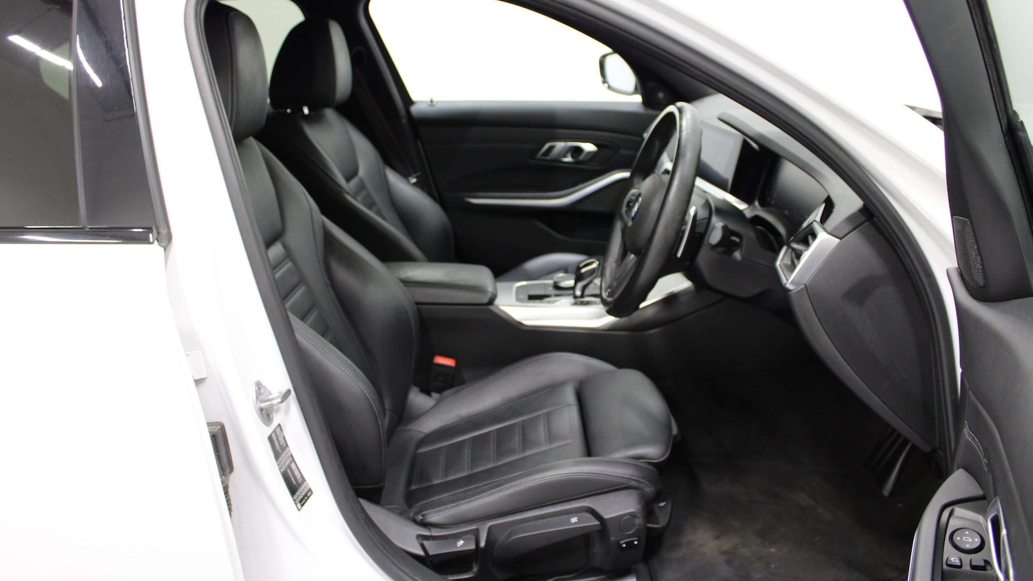 Used BMW 3 Series 2020 for sale - 76804857: Photo 12